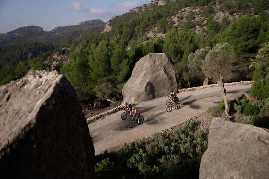 Over 2000 images of gravel riding