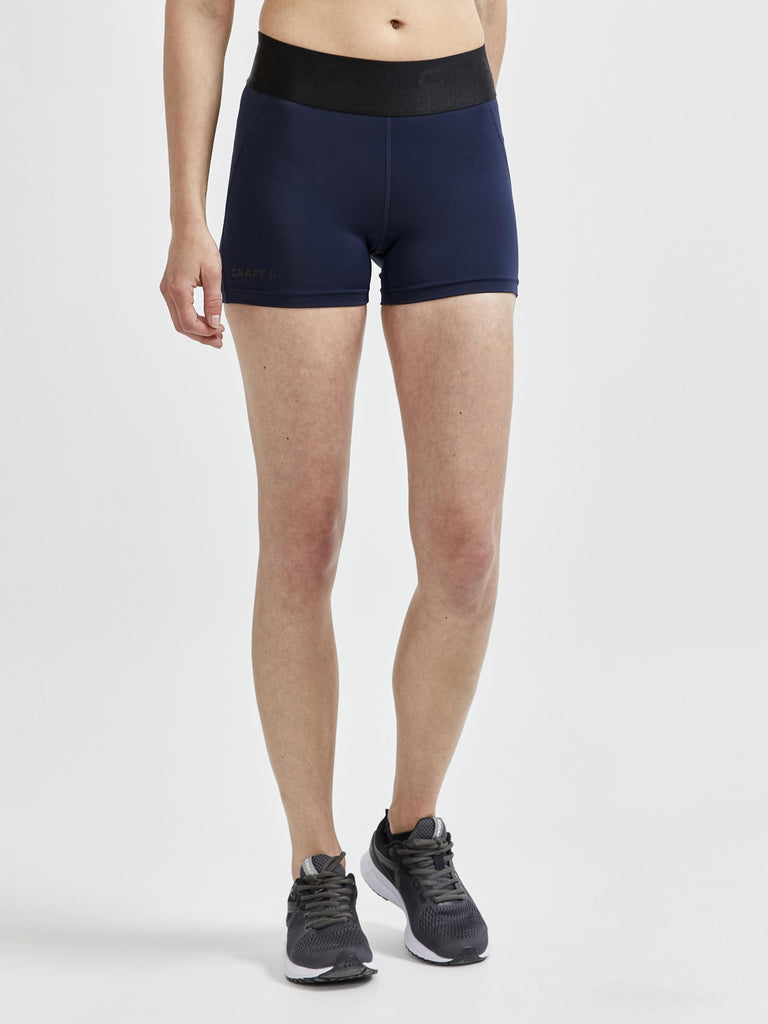 Core Closet Essential: Ankle Pants (Trendy Wednesday #156) - Classy Yet  Trendy
