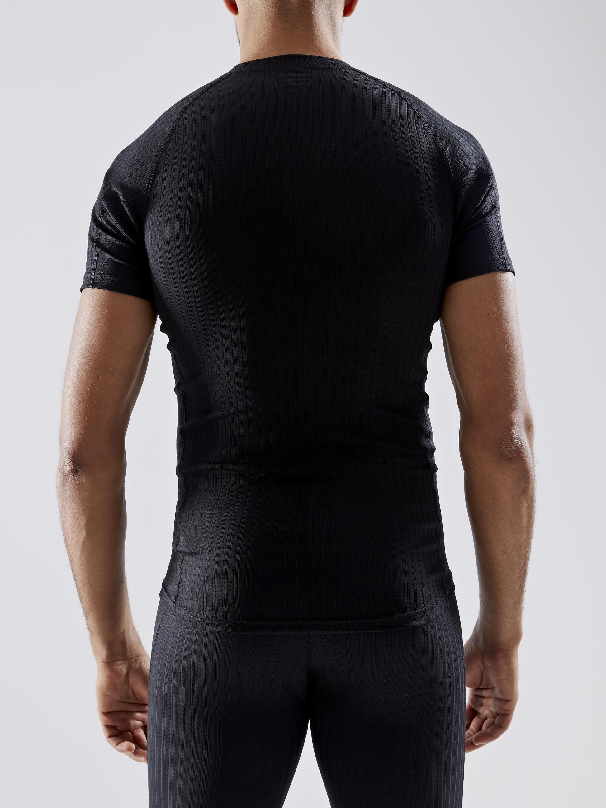 MEN'S ACTIVE EXTREME X SHORTLEELVE BASELAYER Men's Baselayer Craft Sportswear NA