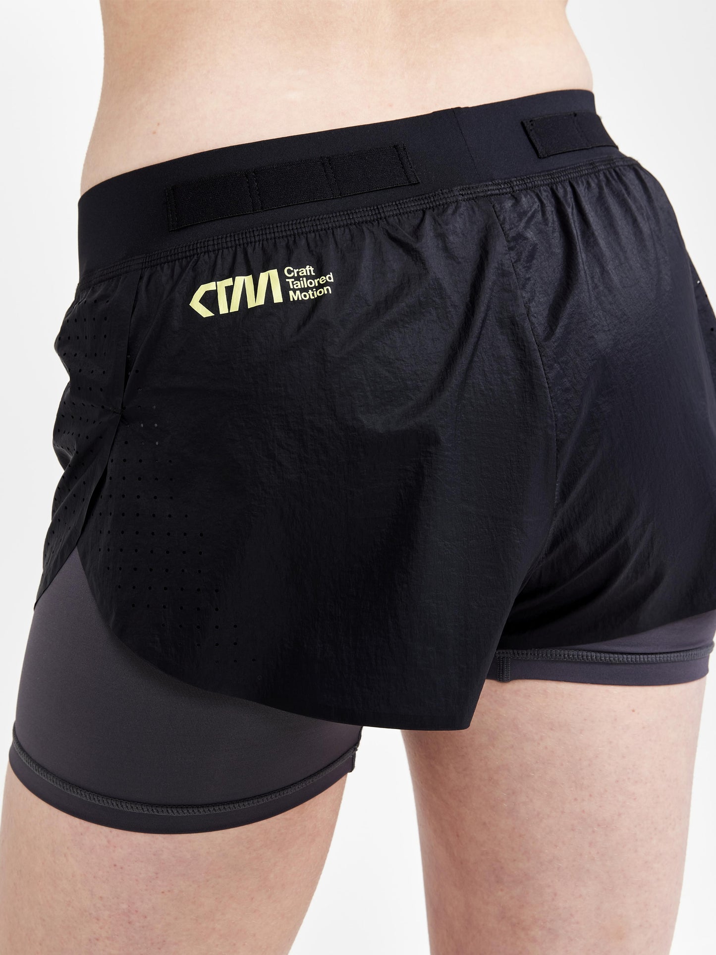 WOMEN'S CTM DISTANCE 2IN1 RUNNING SHORTS Women's Shorts, Skirts, and Dresses Craft Sportswear NA