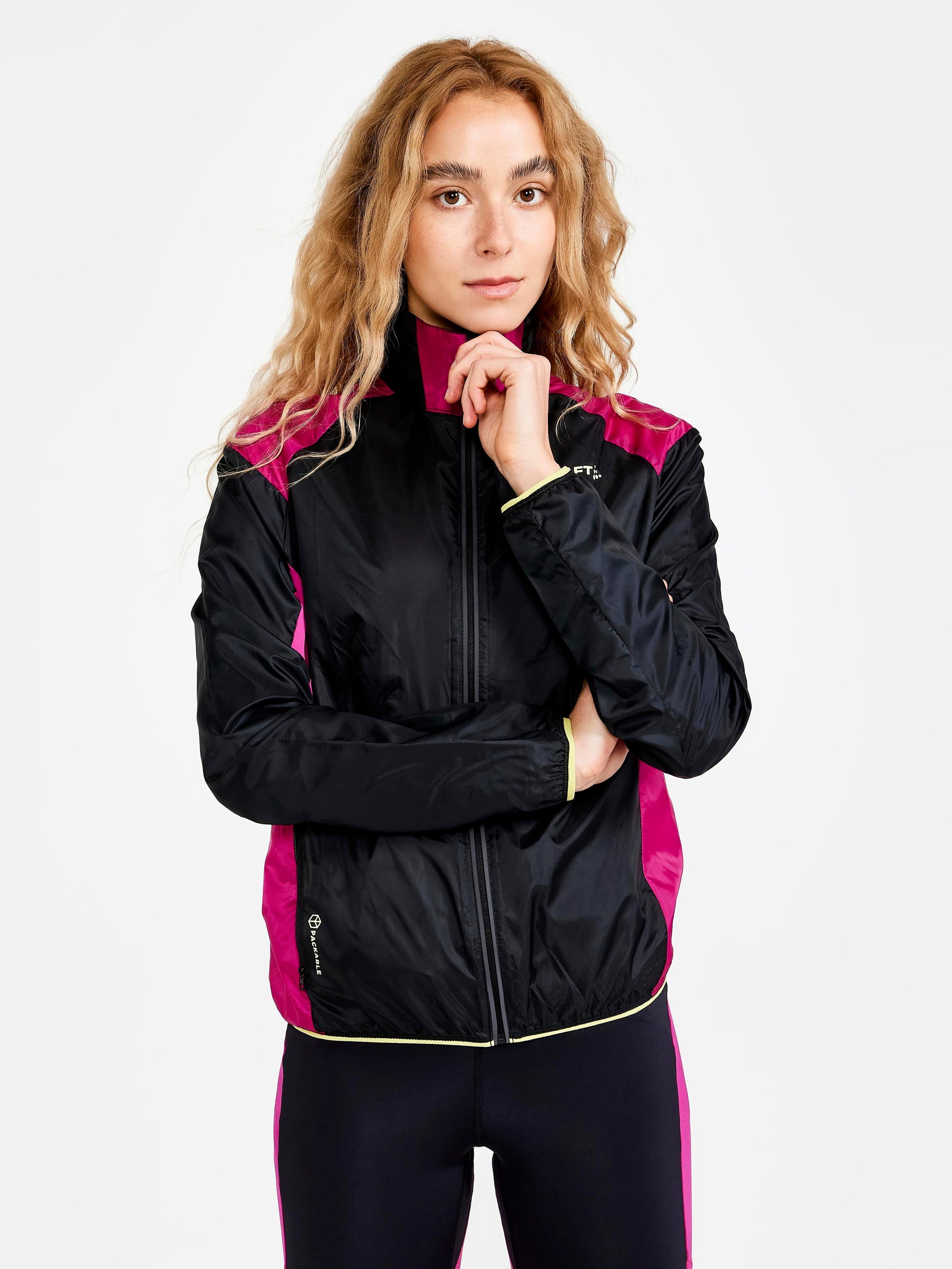 WOMEN'S PRO HYPERVENT RUNNING JKT Women's Jackets and Vests Craft Sportswear NA