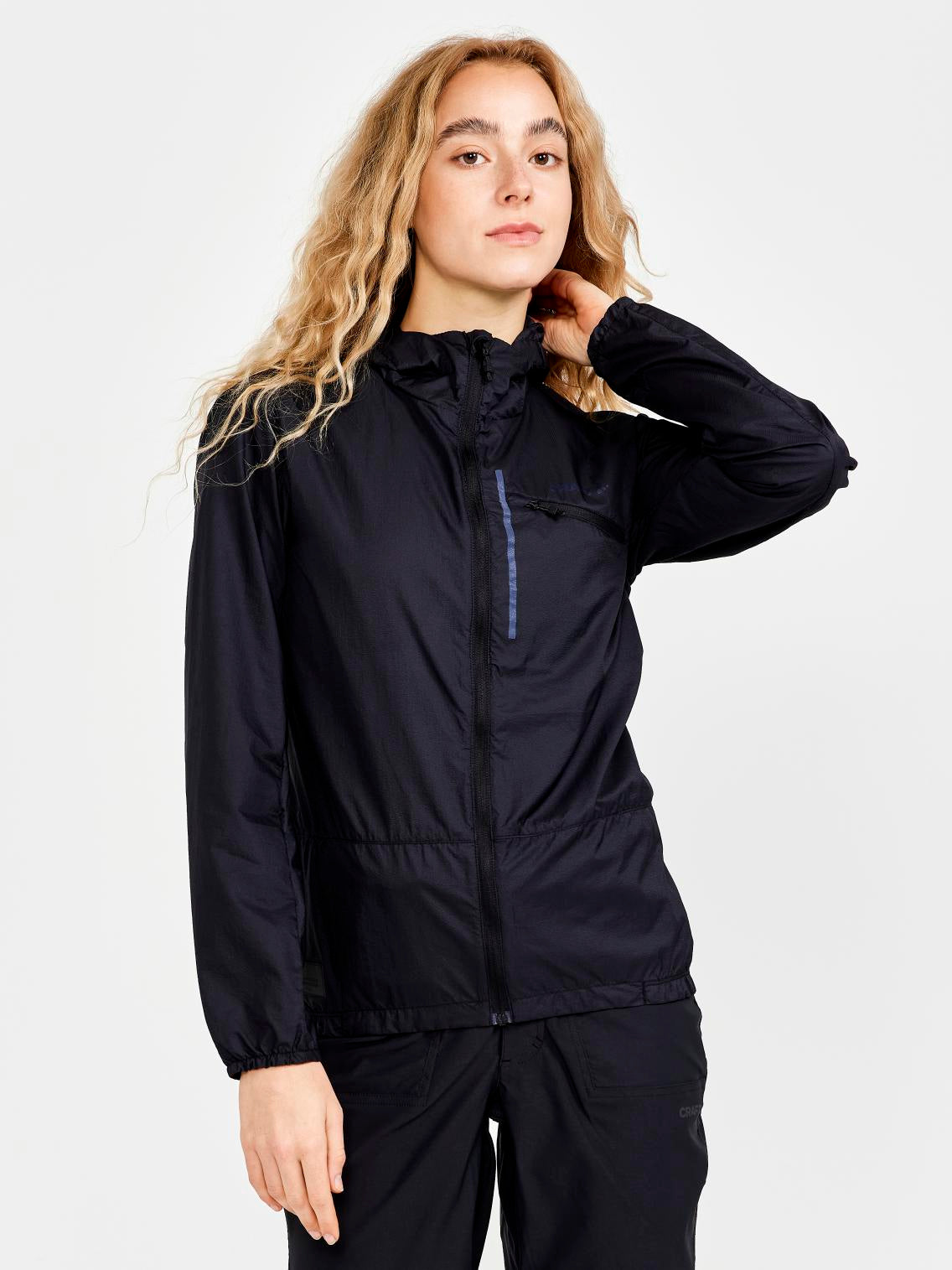 WOMEN'S ADV GRAVEL WIND JACKET Women's Jackets and Vests Craft Sportswear NA