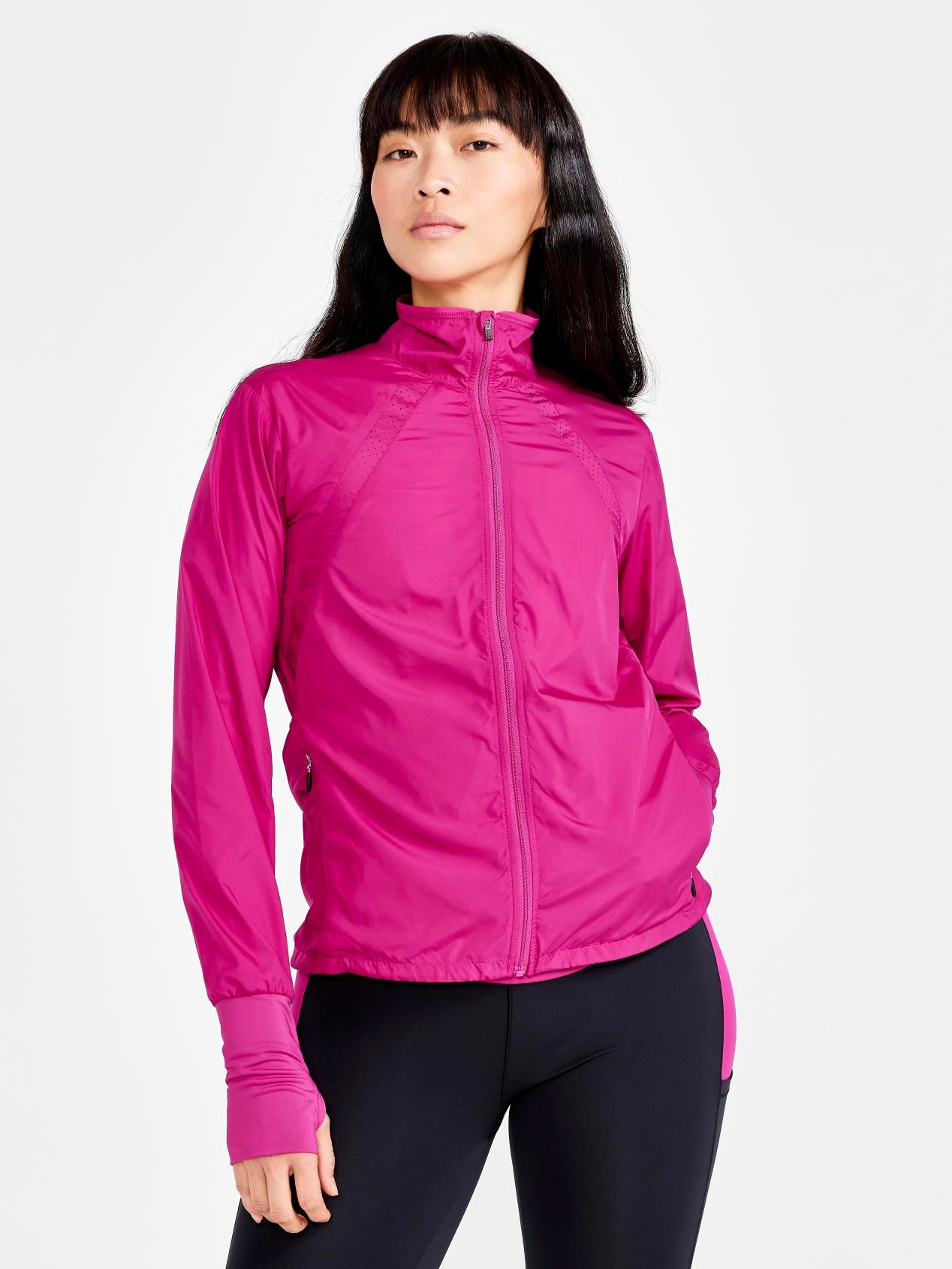 WOMEN'S ADV ESSENCE WIND JACKET Women's Jackets and Vests Craft Sportswear NA