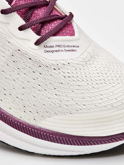 WOMENS PRO ENDUR DISTANCE Footwear Craft Sportswear NA